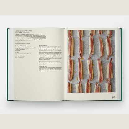 The Mon Lapin Cookbook: De Toute Beauté! (EN)