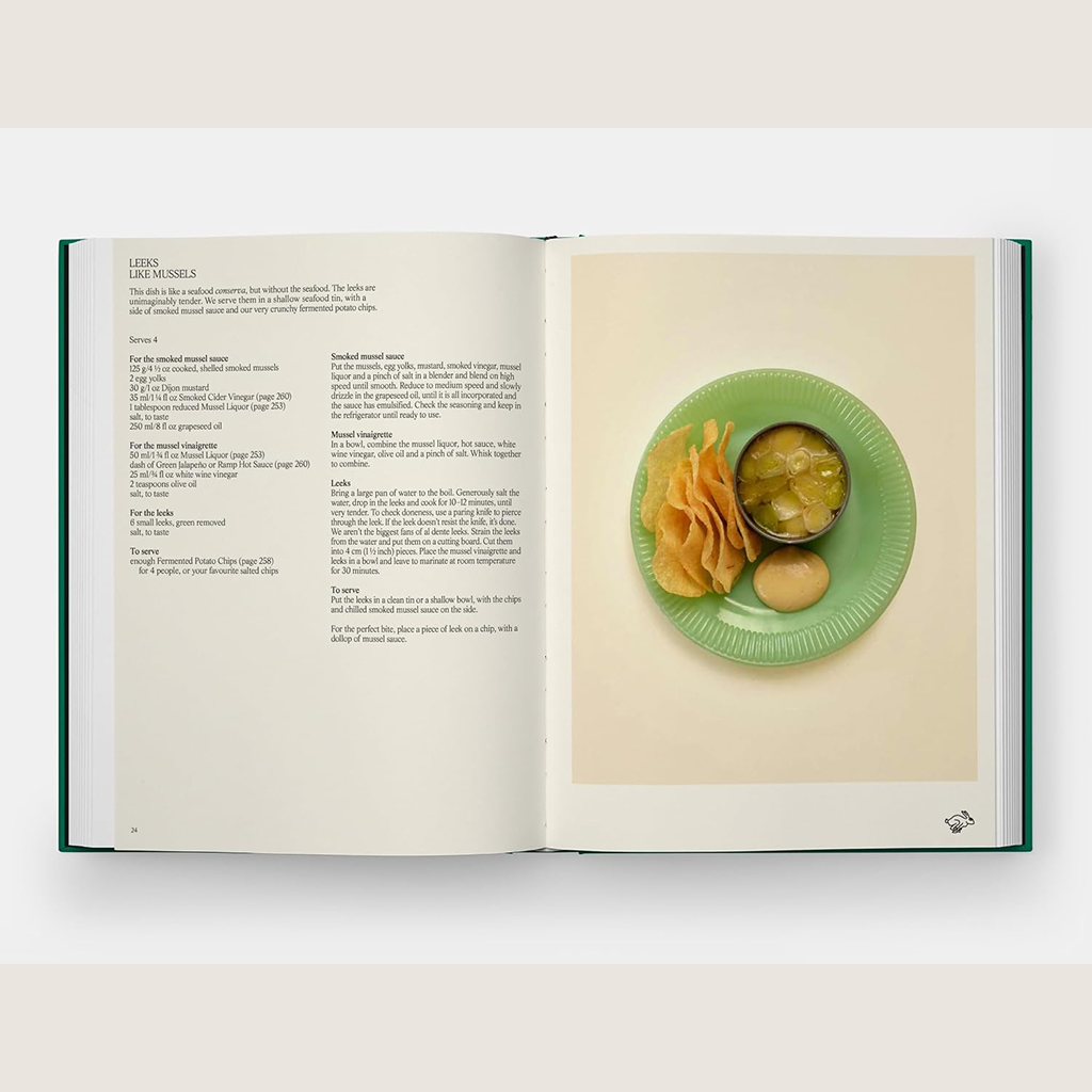 The Mon Lapin Cookbook: De Toute Beauté! (EN)